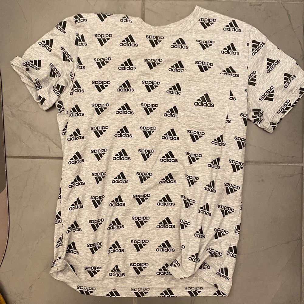 Boys size 10-12 Adidas t shirt